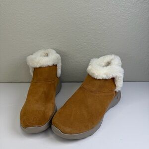 Skechers Women’s Gen 5 Tan Suede Faux Fur Ankle On The Go Slip On Boots Size 9.5